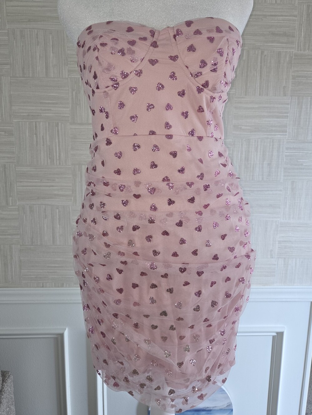 REVOLVE superdown Fifi Mesh Mini Dress Pink Glitter Hearts Date Night Sz M